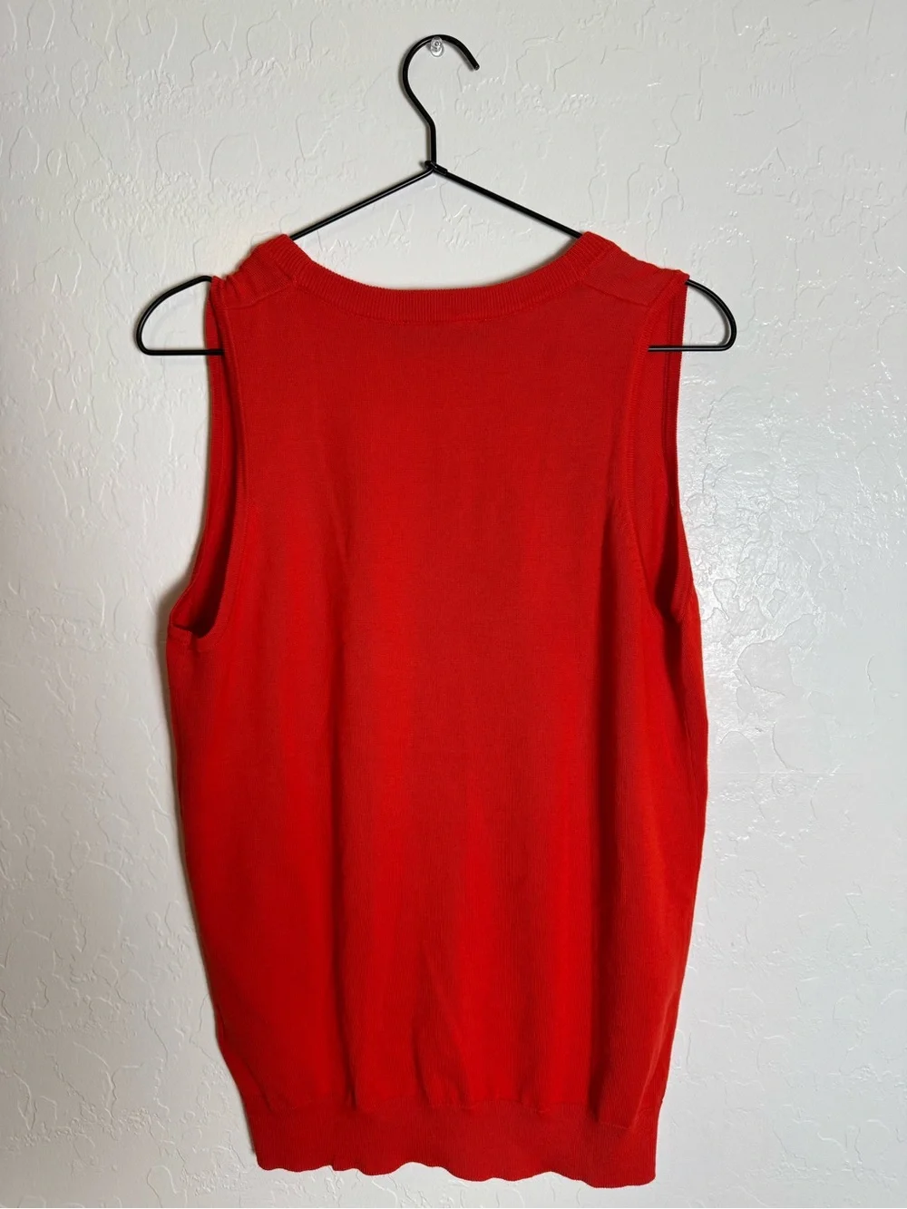 Zara Red Sleeveless Knit Top Deep Scoop V-Neck Sweater Vest Tank